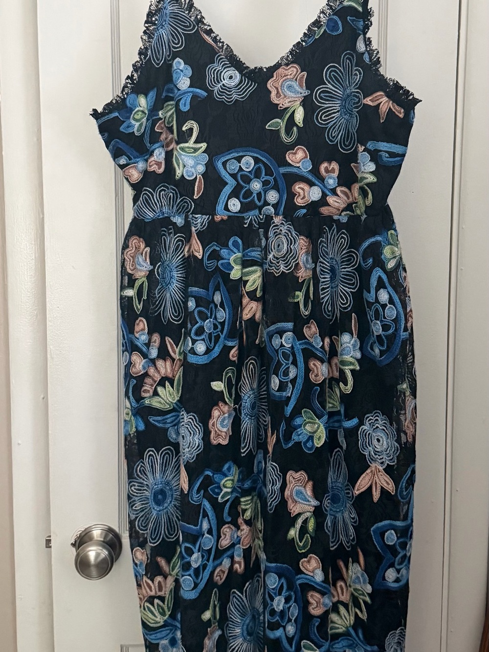 Anthropologie - Eri + Ali - Black Floral Embroidered Spaghetti Strap Dress - Picture 5 of 7